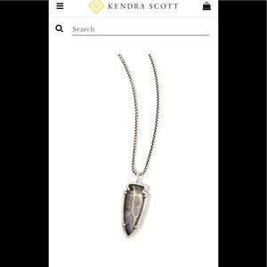 Kendra Scott Kimmy Arrow Necklace Grey/Silver